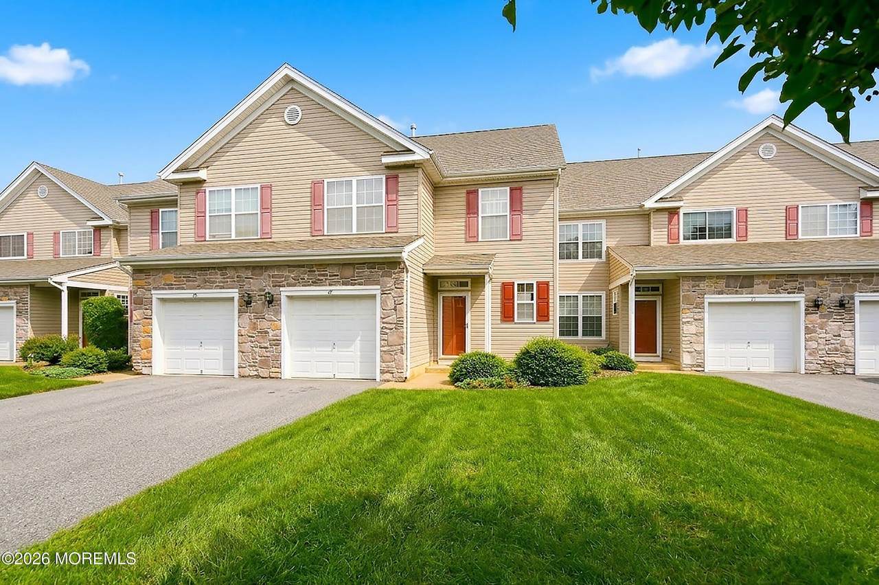 37 Manhattan Drive - Photo 1
