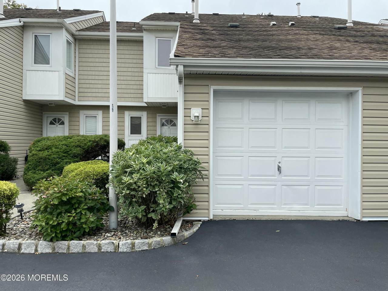 60 Cedar Avenue - Photo 1