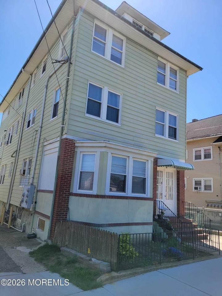 57 2nd Avenue - Photo 1