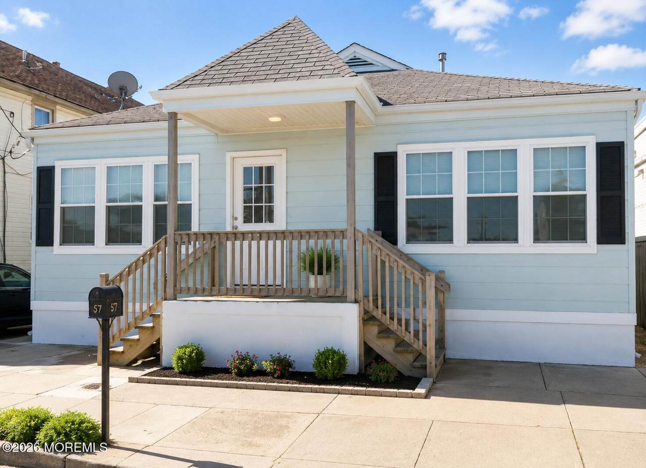 57 Blaine Avenue - Photo 1