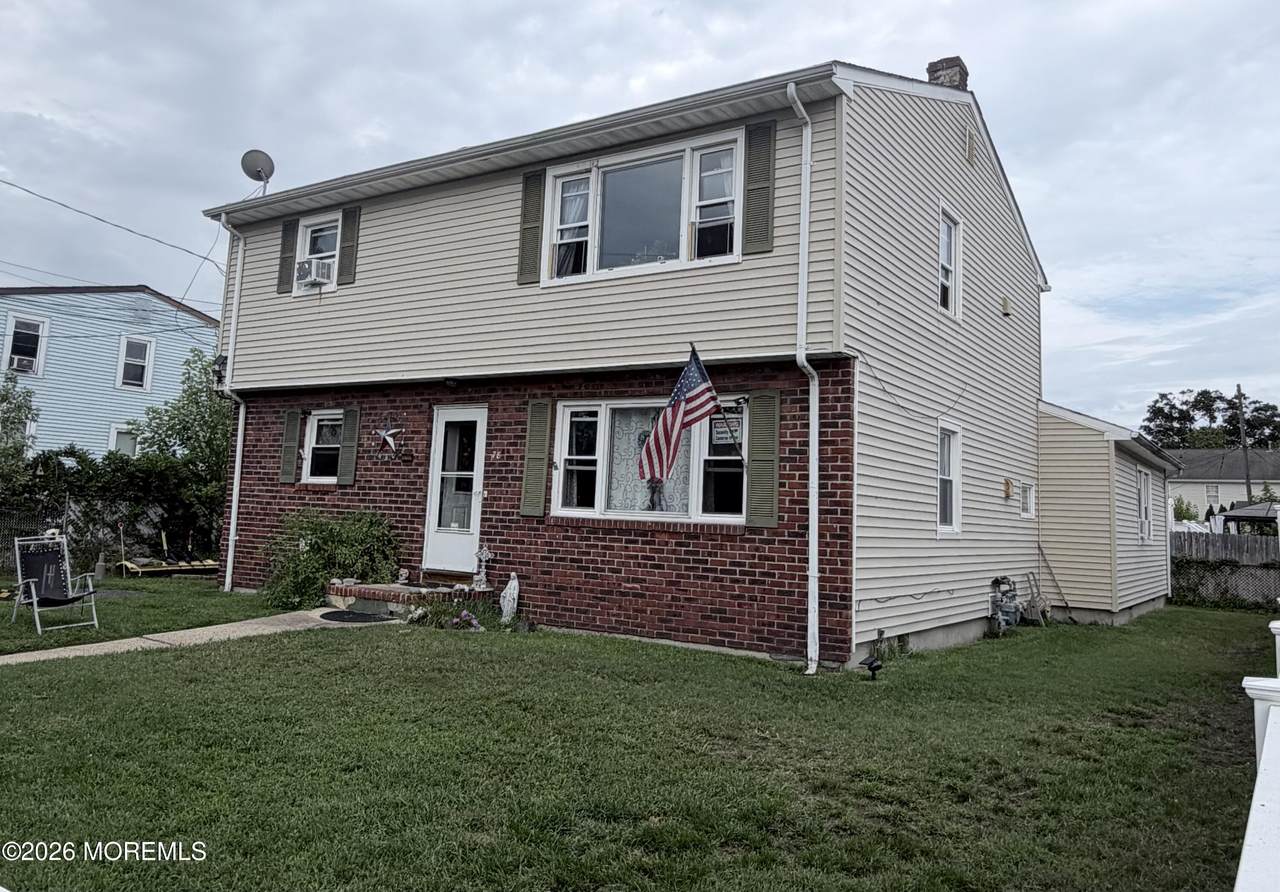 78 Oakwood Place - Photo 1