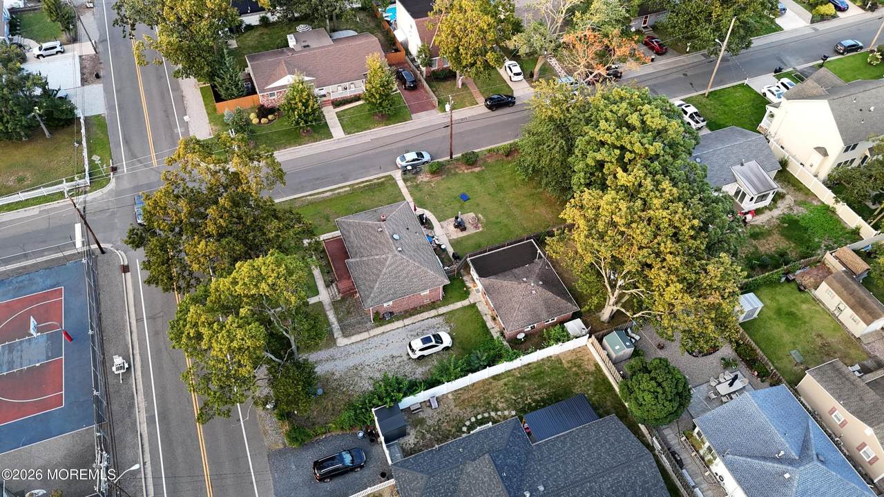 1000 River Avenue - Photo 1