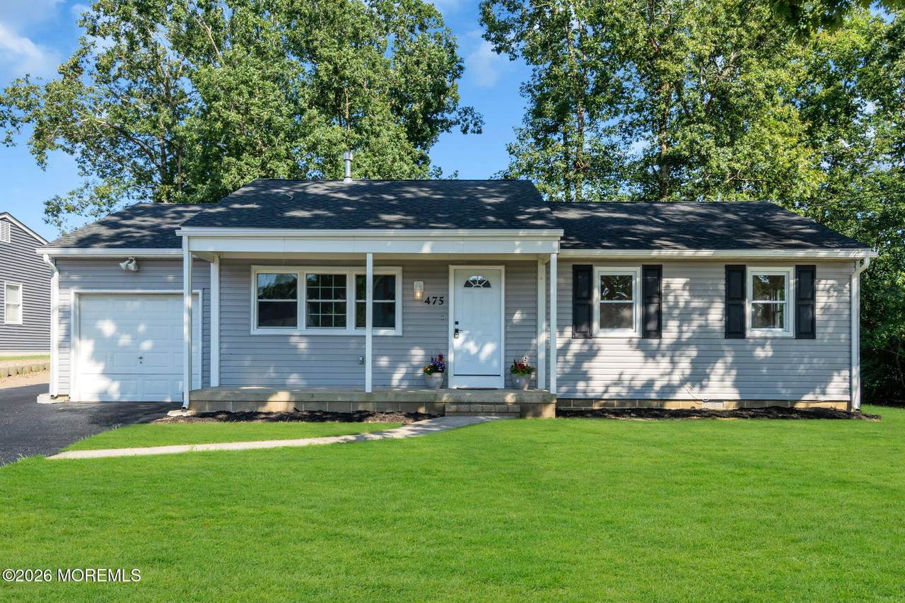 475 Lighthouse Drive - Photo 1