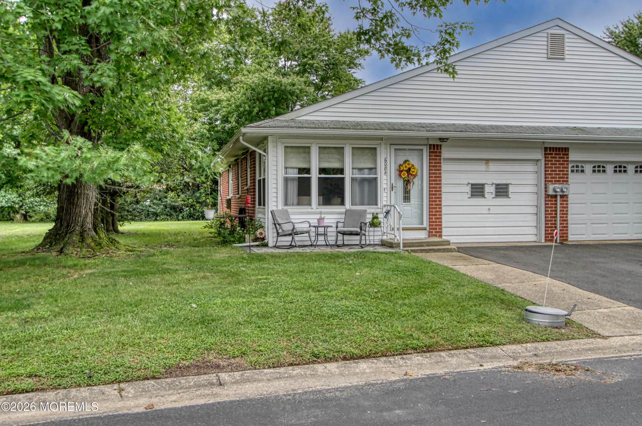 608 A Willow Lane - Photo 1
