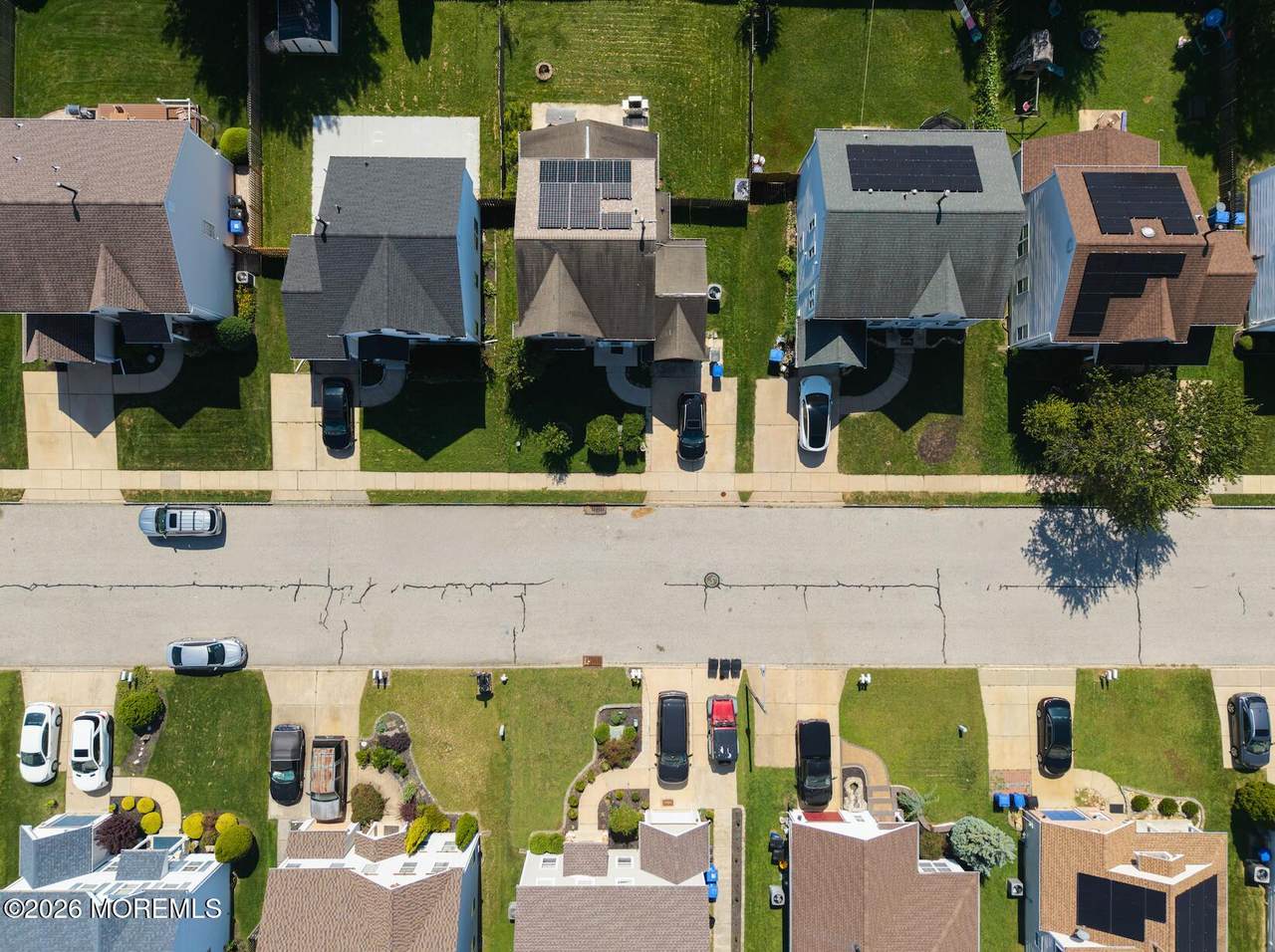15 Fieldcrest Drive - Photo 1