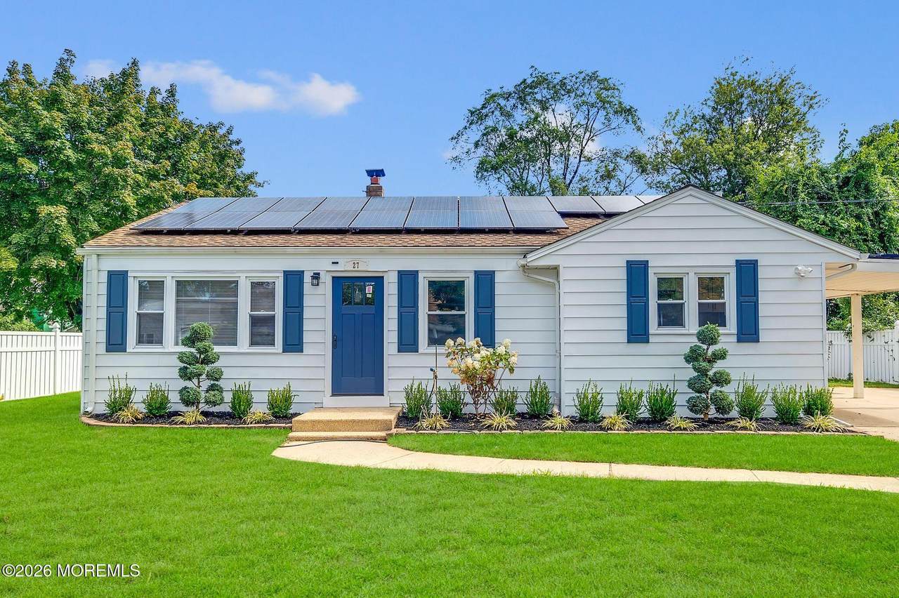27 Terry Lane - Photo 1