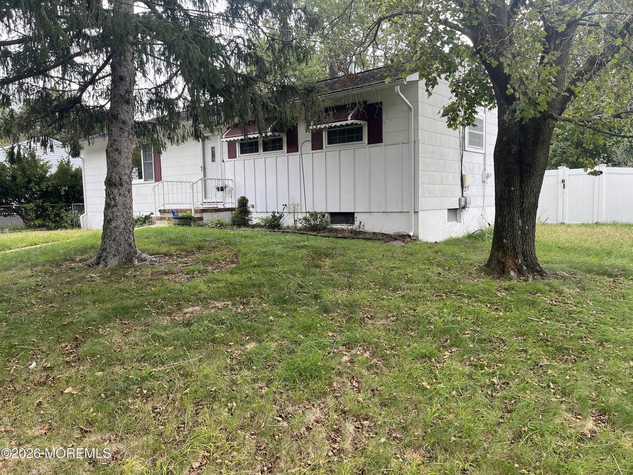 474 Dover Road - Photo 1