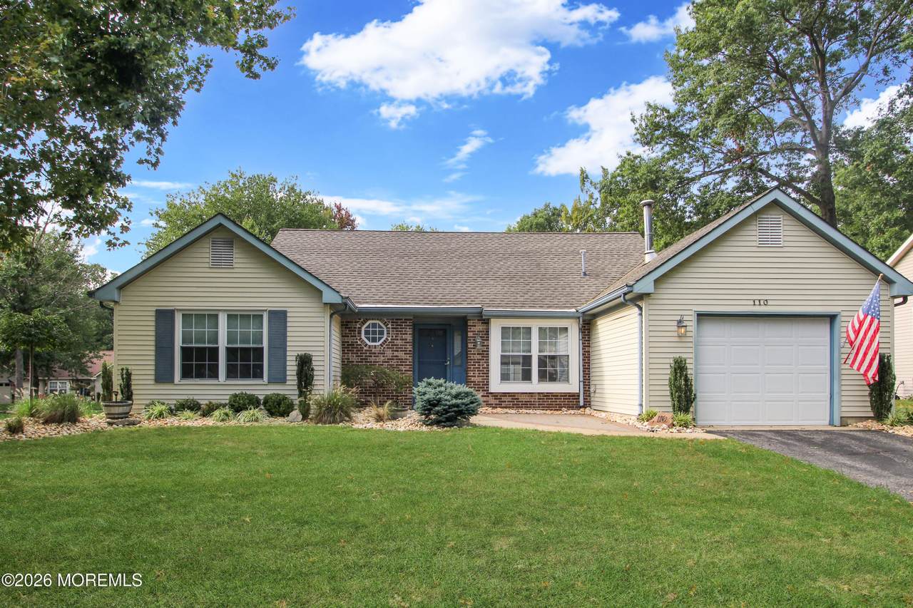 110 Morning Glory Lane - Photo 1