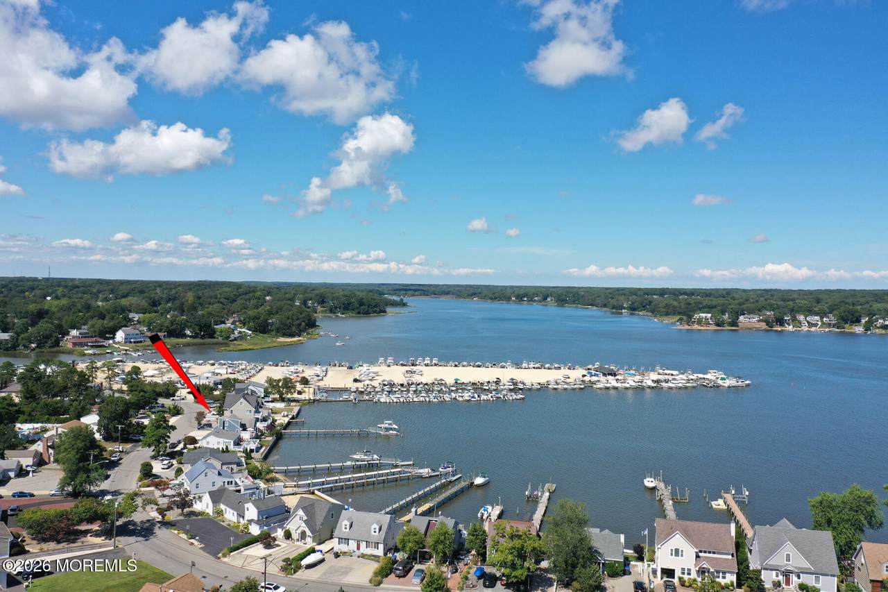 203 Riverside Drive - Photo 1
