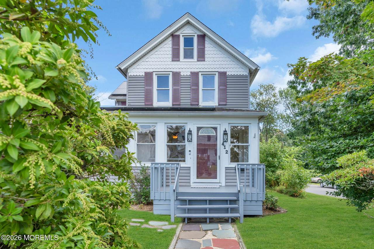 412 Glenmary Avenue - Photo 1