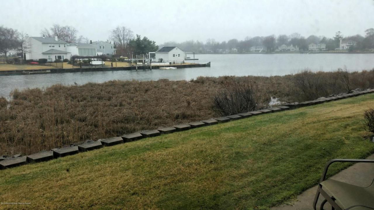 17 Sunset Avenue - Photo 1