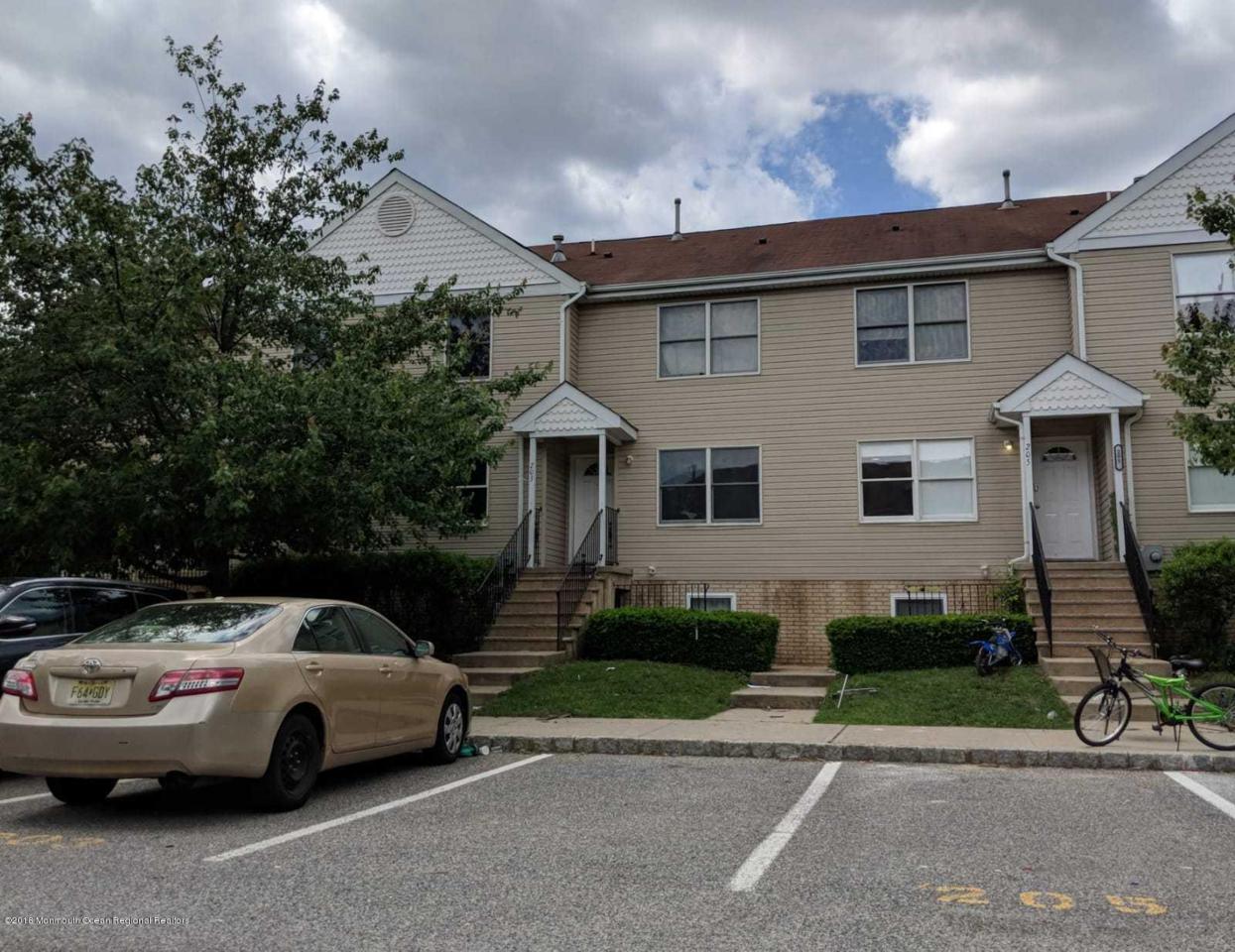 203 Hadassah Lane - Photo 1