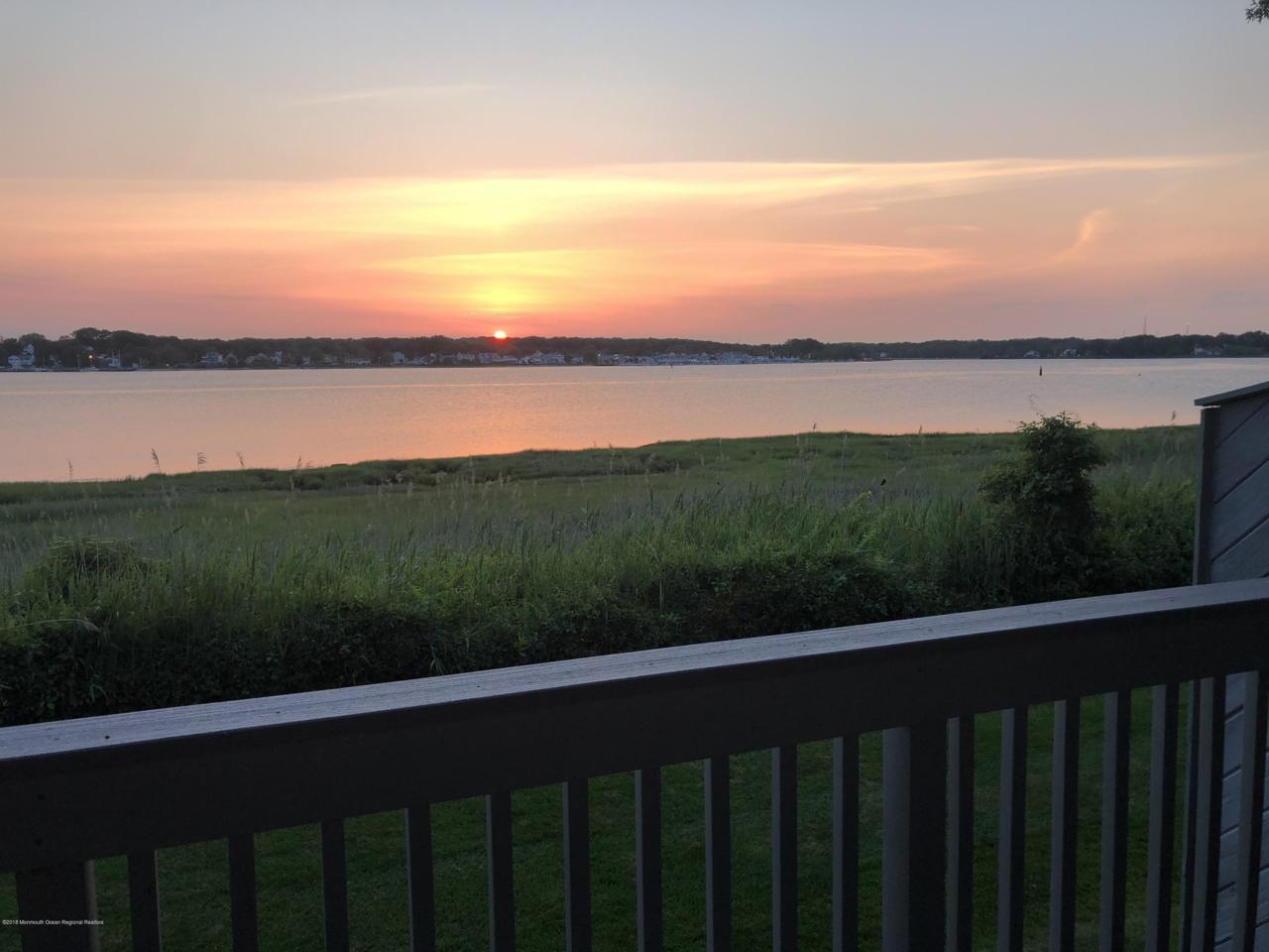103 Spinnaker Way - Photo 1
