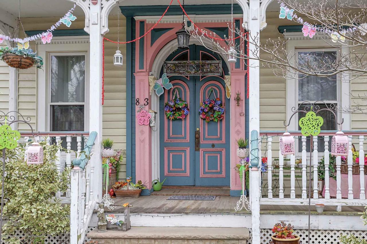 83 Main Street - Photo 1