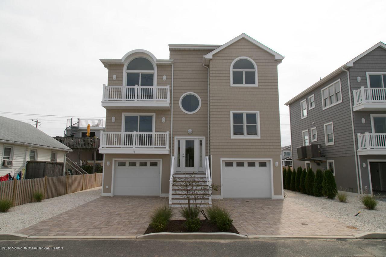 10 Drexel Avenue - Photo 1