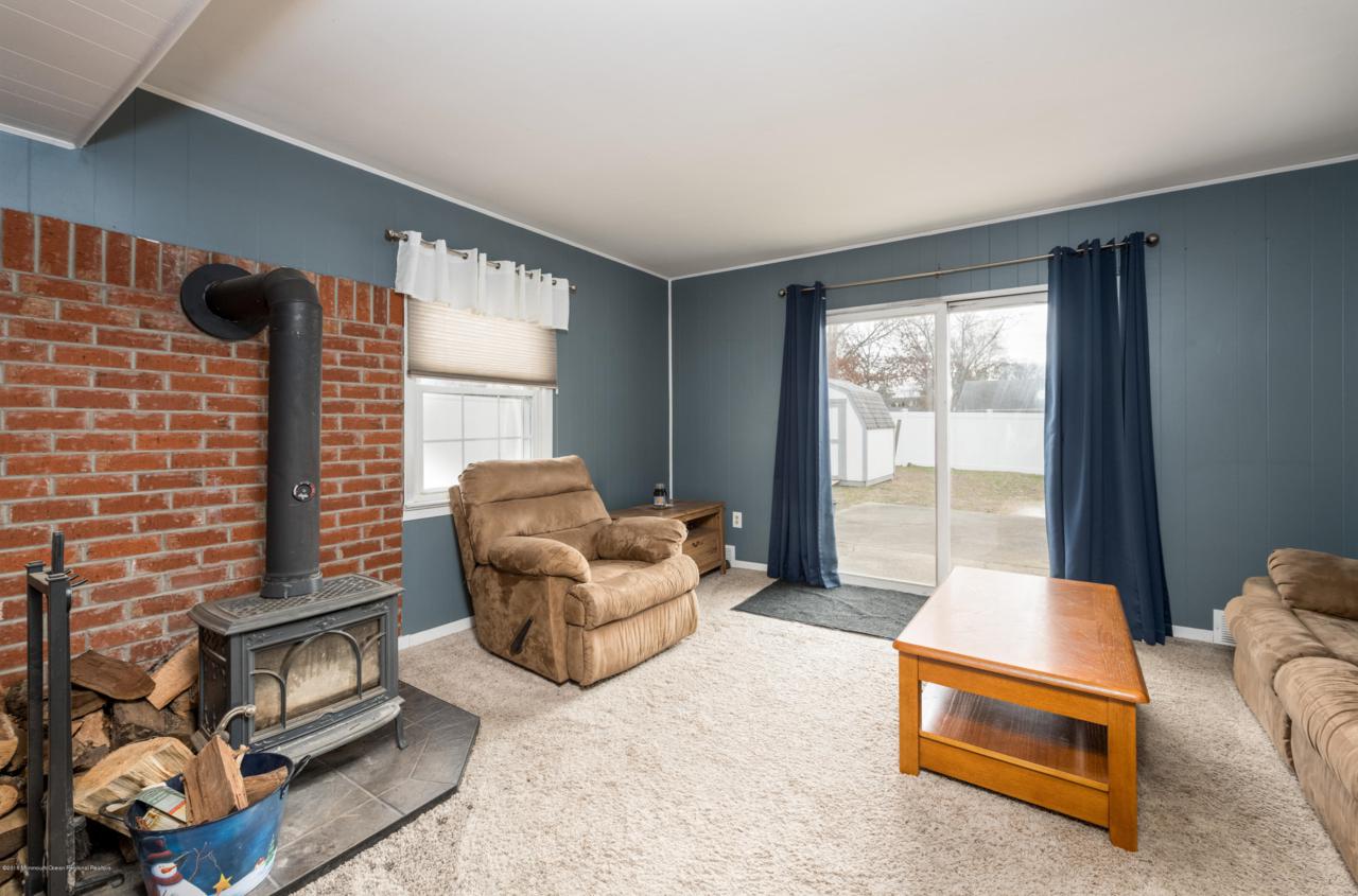 149 Reel Avenue - Photo 1