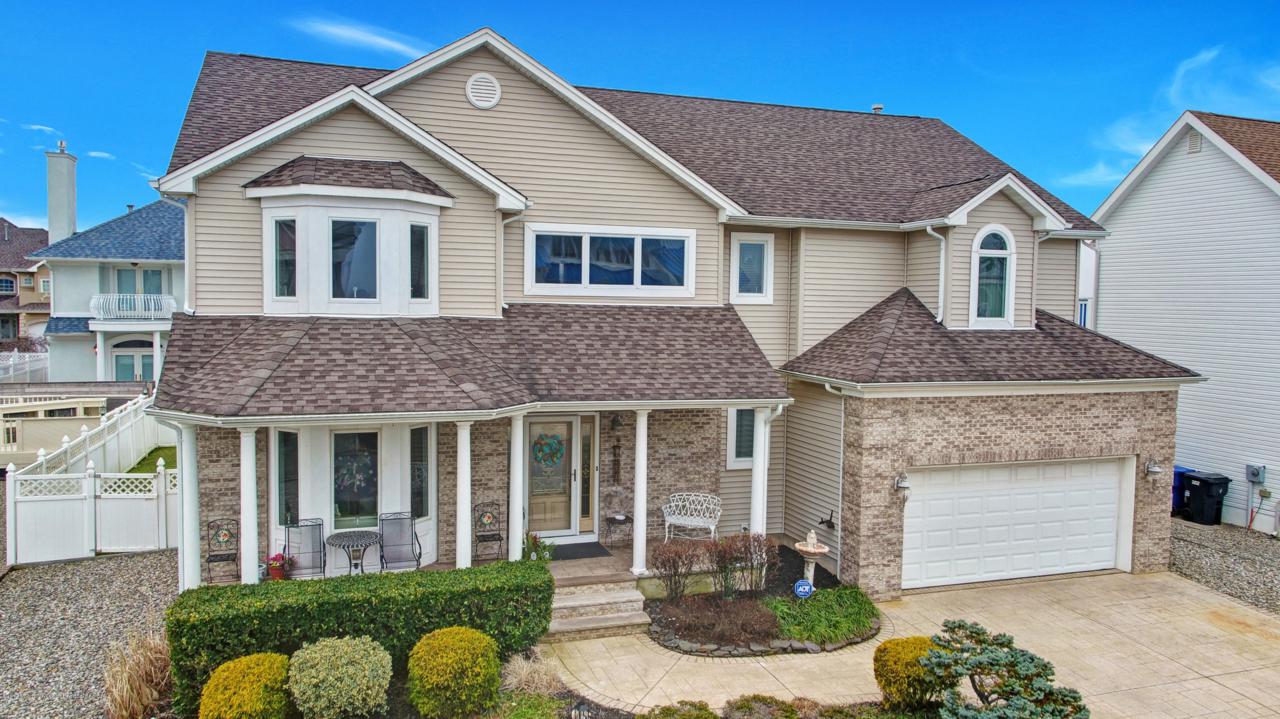 3330 Long Point Drive - Photo 1