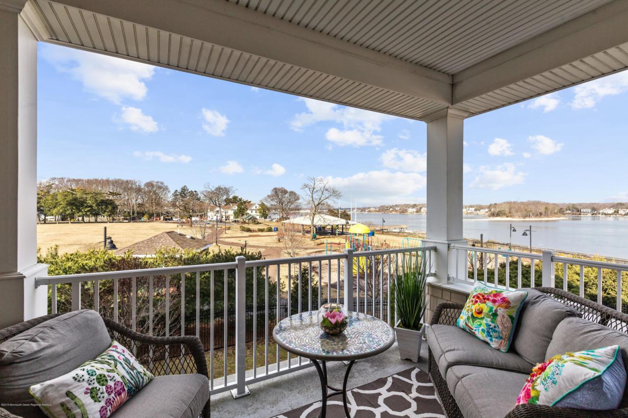 2201 River Road - Photo 1