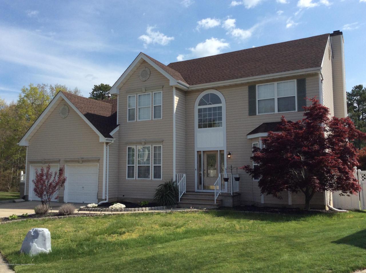 9 Fieldcrest Court - Photo 1