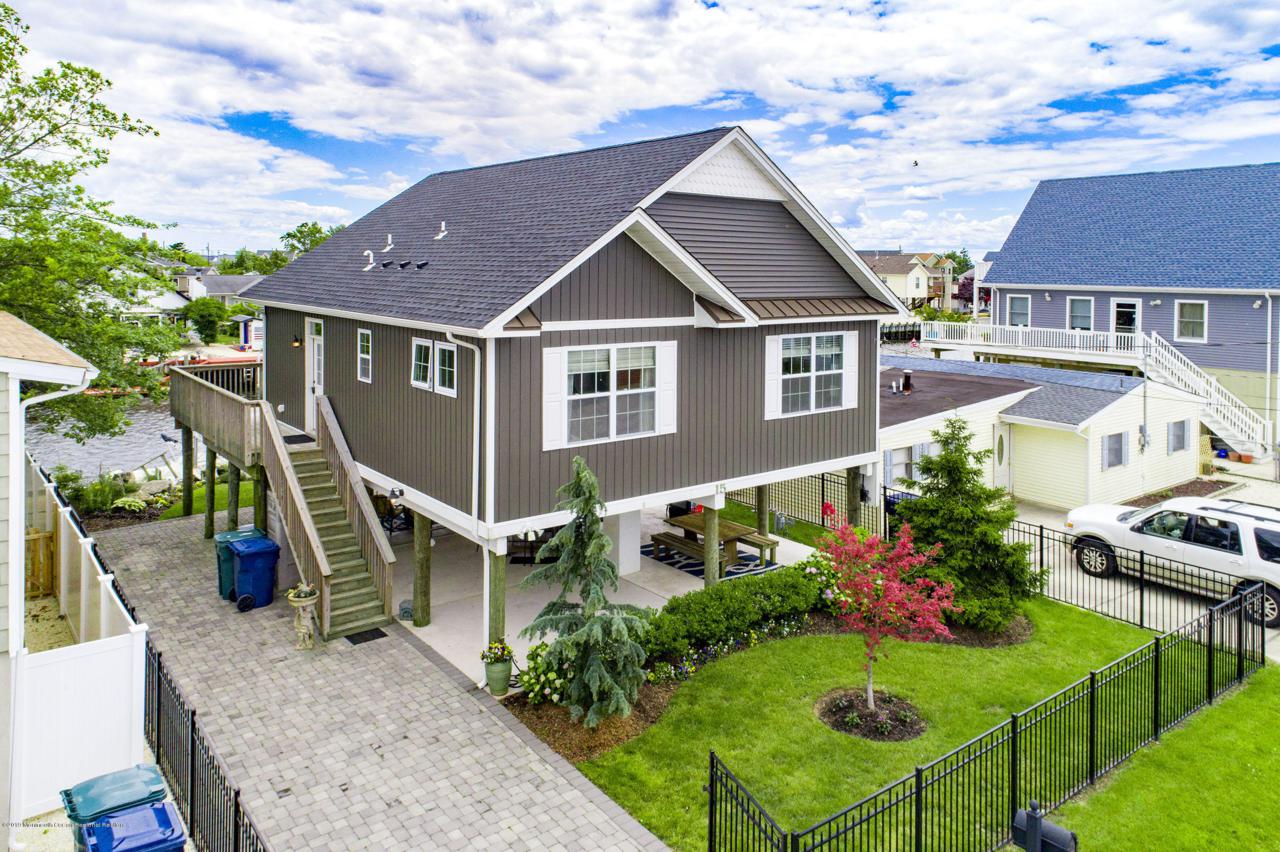 15 Dory Drive - Photo 1