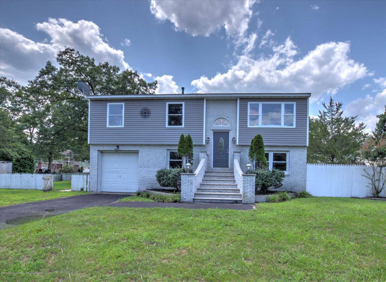 226 Holly Street - Photo 1