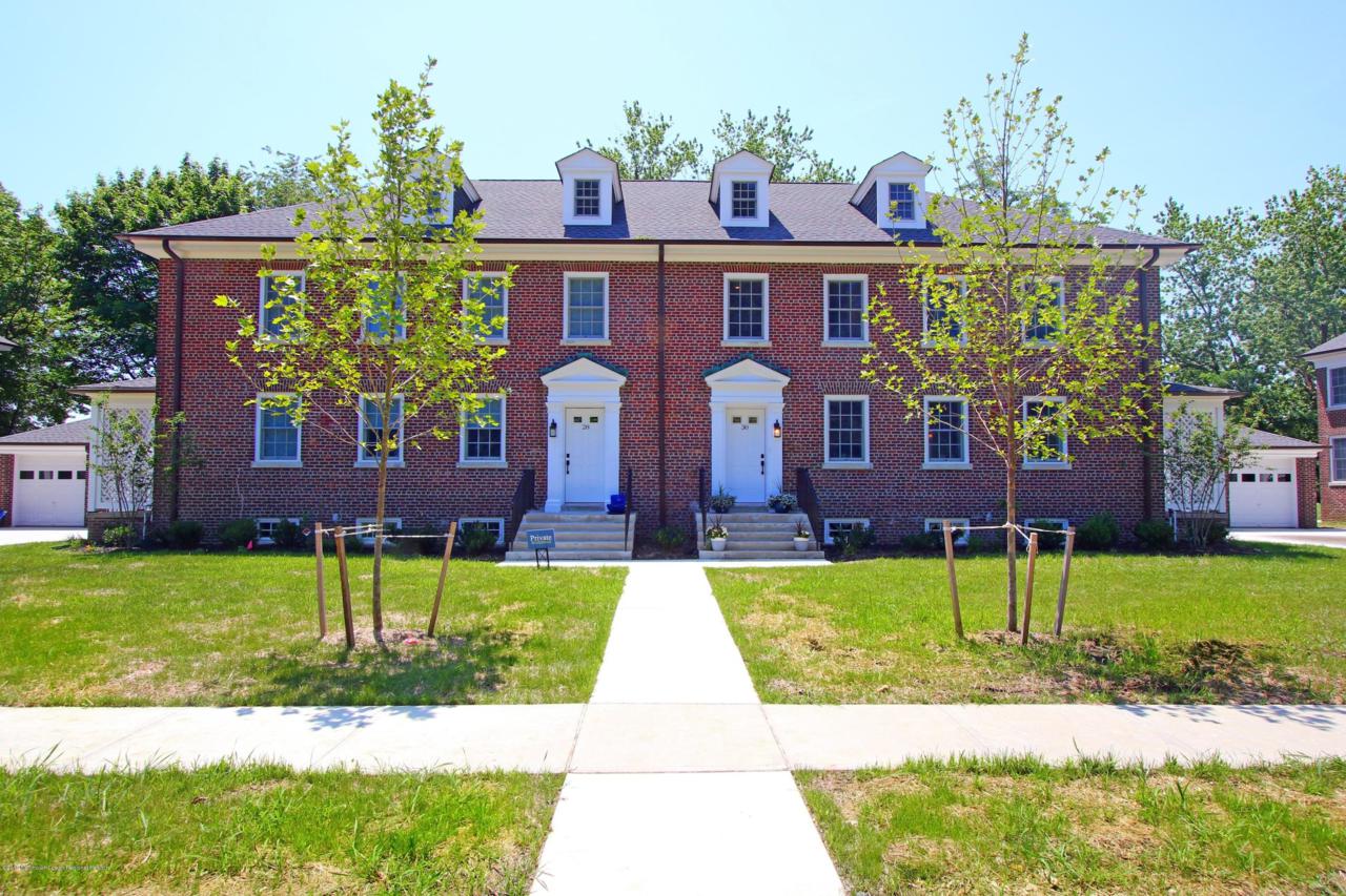 3 Allen Avenue - Photo 1