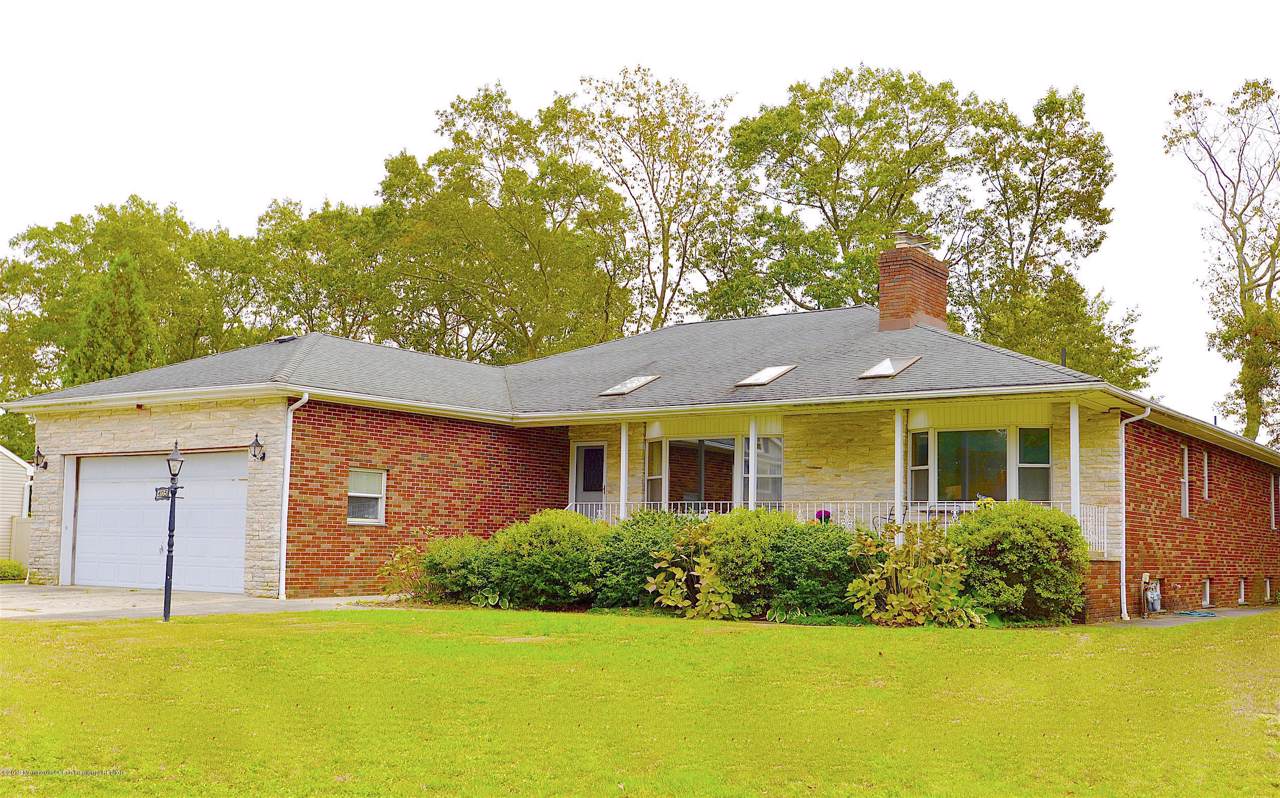 405 Continental Street - Photo 1 405 Continental Street - Photo 1