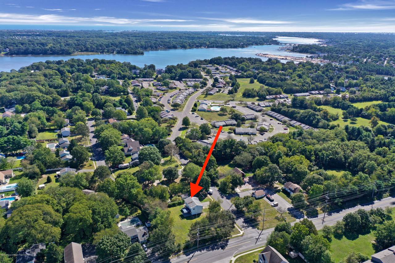 507 Winding River Road - Photo 1