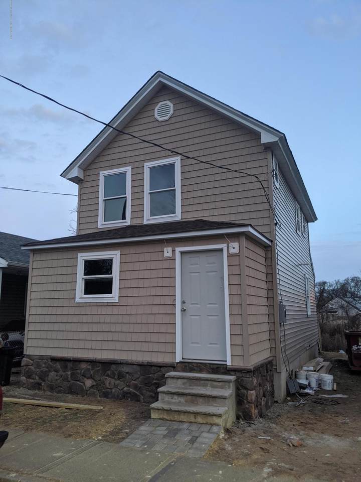 45 Oak Street - Photo 1 45 Oak Street - Photo 1