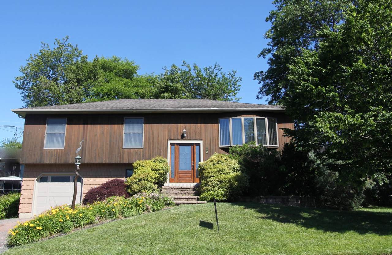 13 Rowland Place - Photo 1