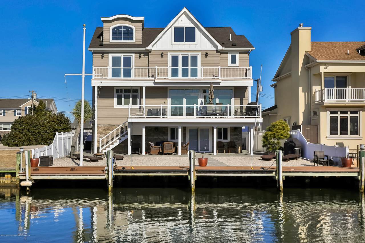 1807 Boat Point Drive - Photo 1