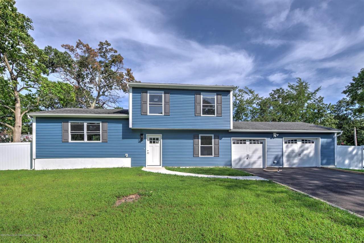 59 Sylvan Lake Boulevard - Photo 1