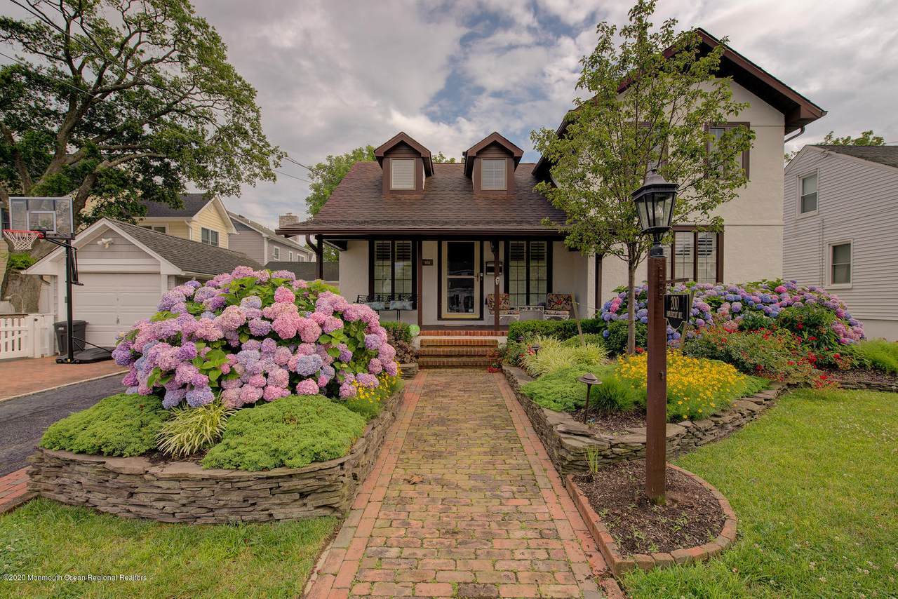 200 Homestead Avenue - Photo 1