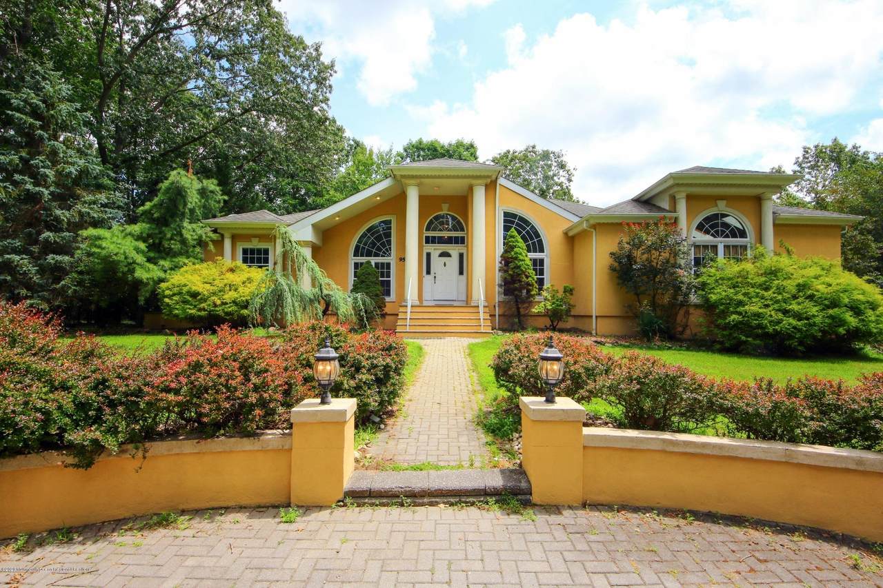 95 Hendrickson Road - Photo 1