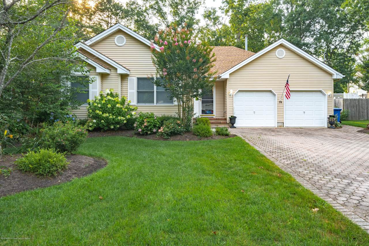 76 Lighthouse Drive - Photo 1