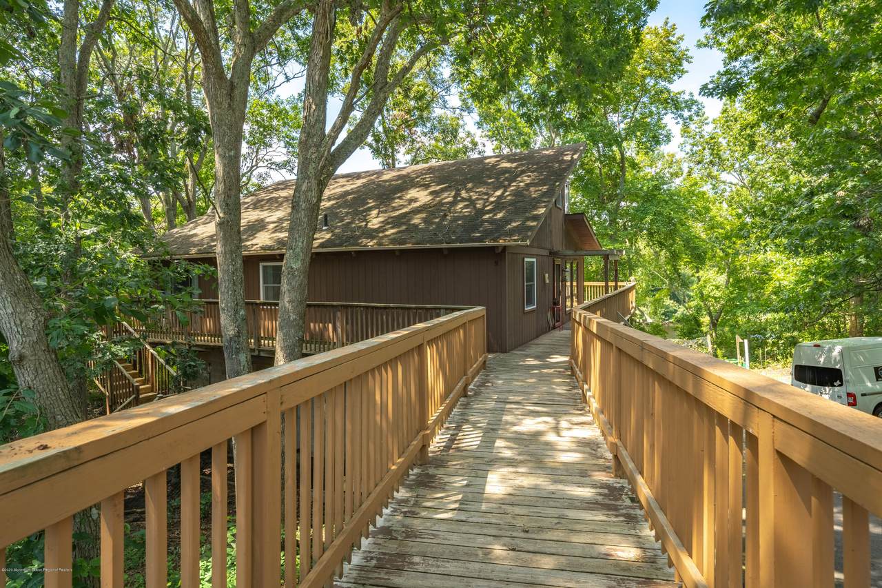 98 St Andrews Drive - Photo 1