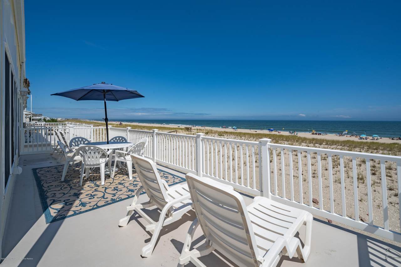 3901 Long Beach Boulevard - Photo 1