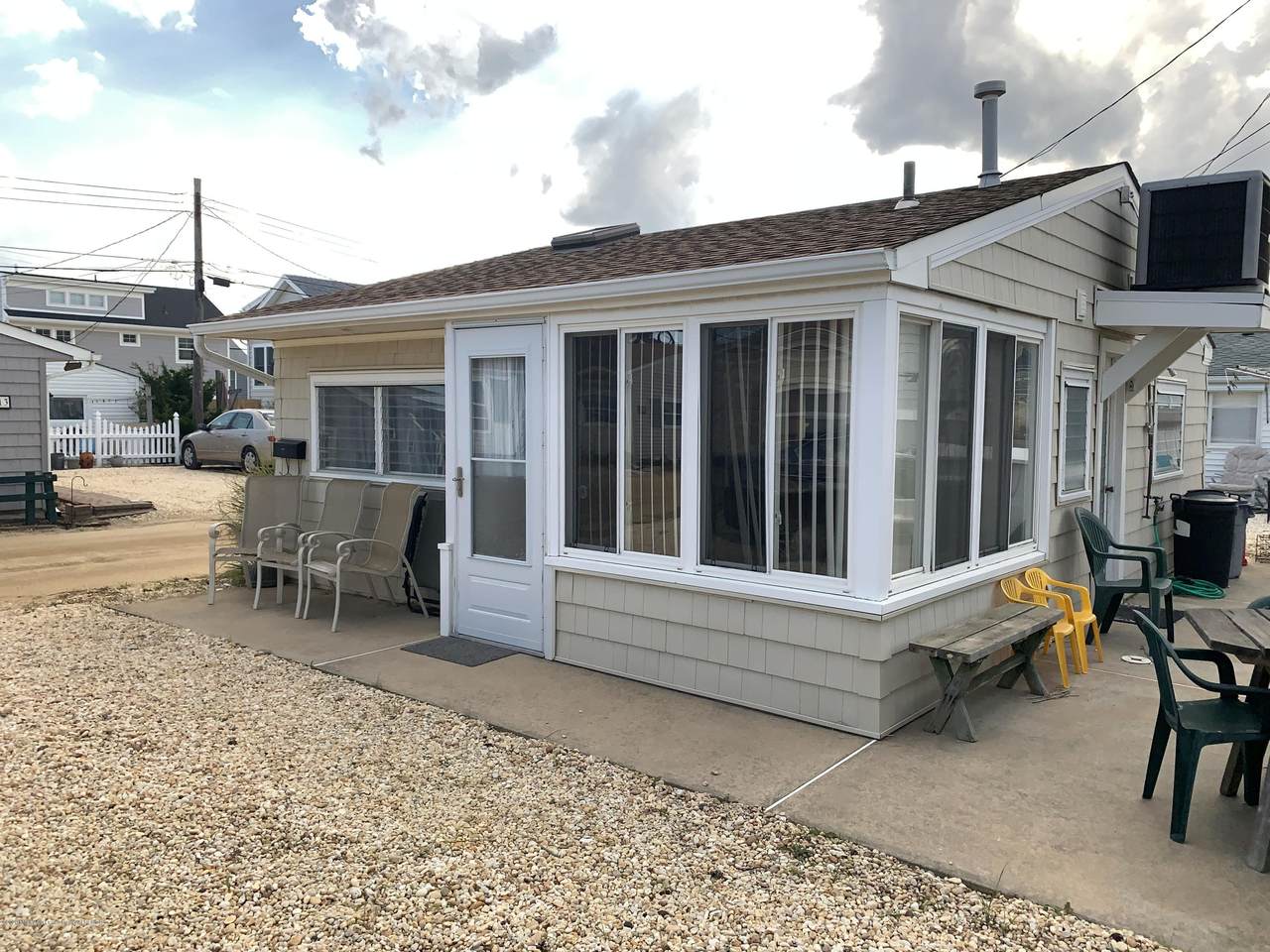 112 Crane Way - Photo 1