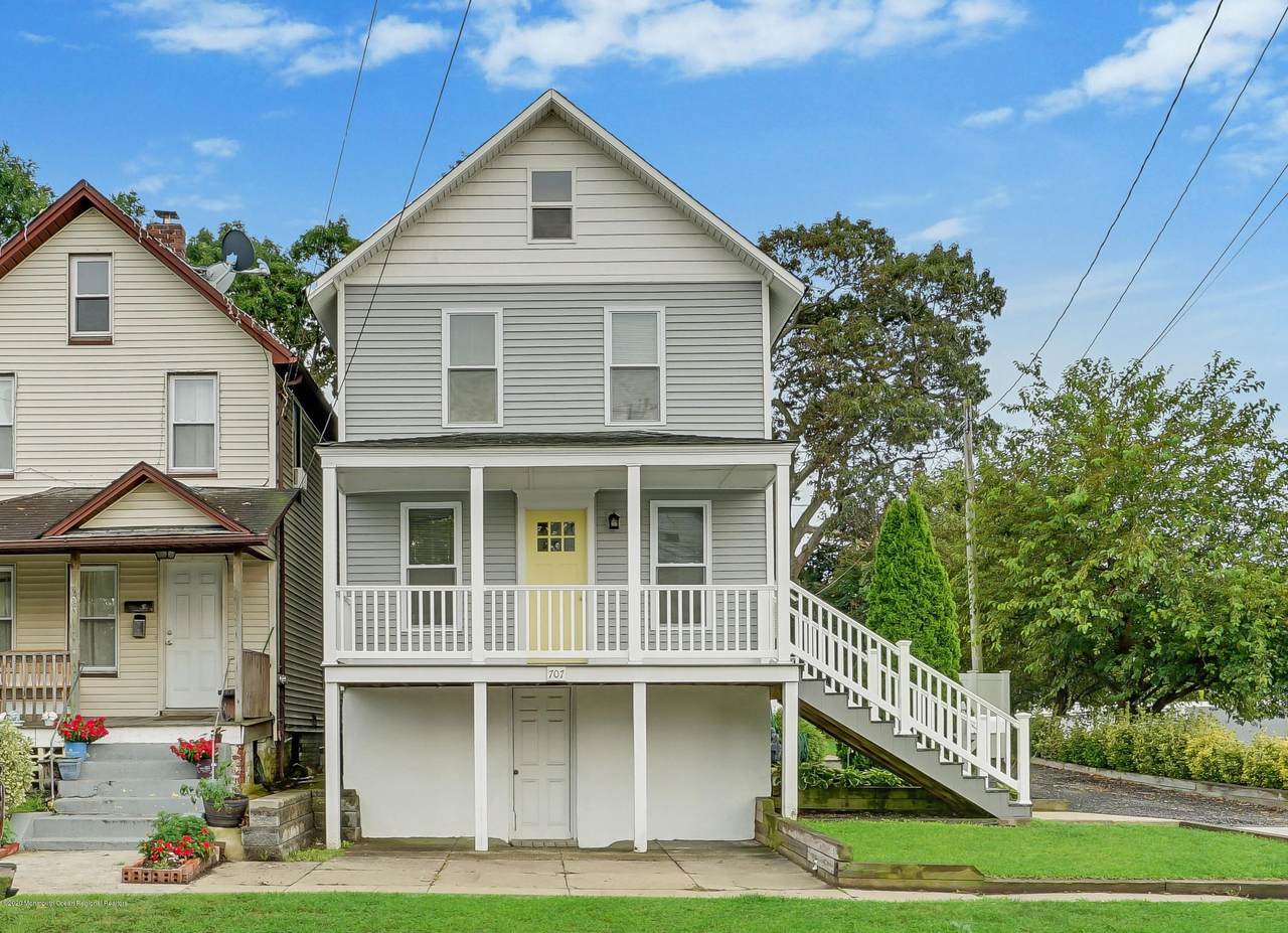 707 4th Avenue - Photo 1
