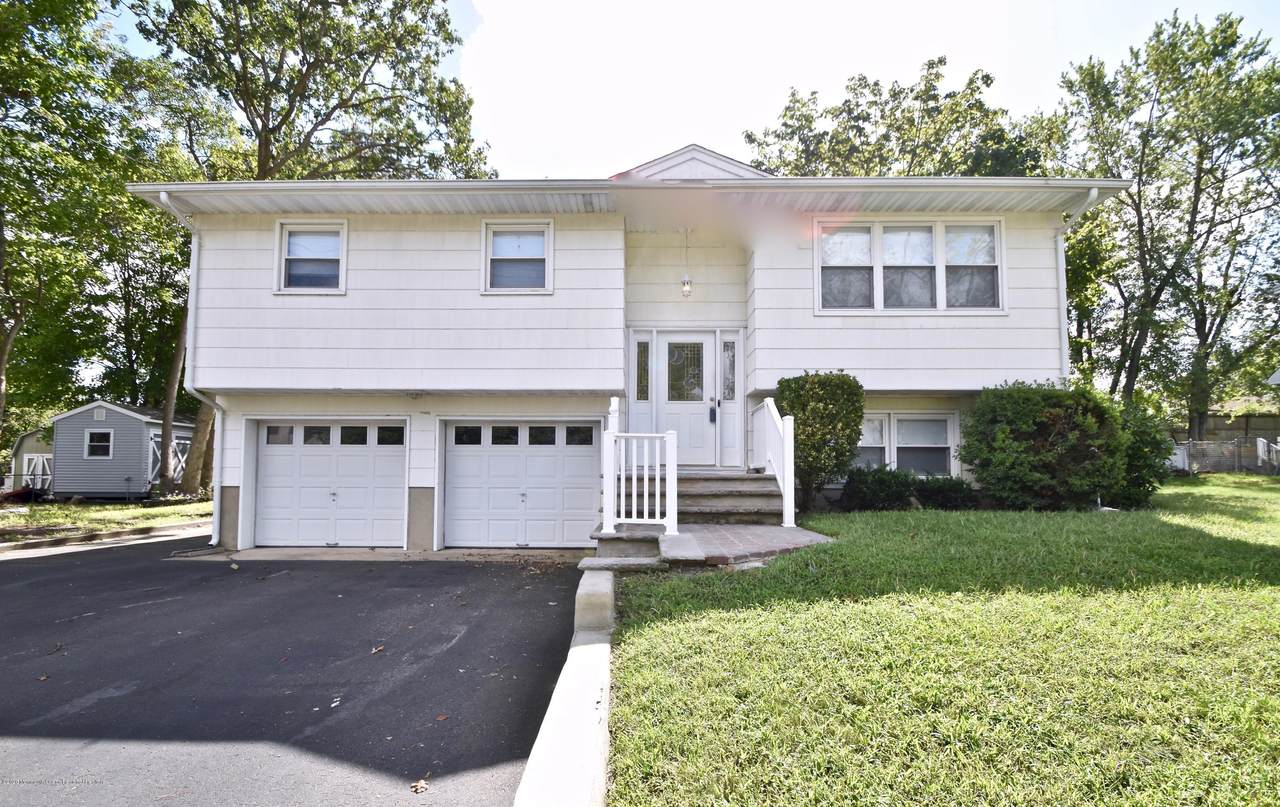 813 Ship Avenue - Photo 1