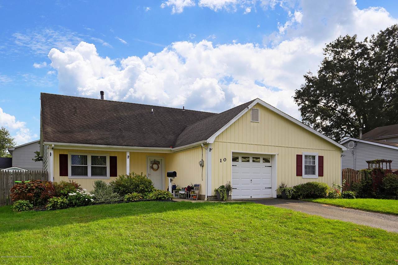10 Carlow Way - Photo 1
