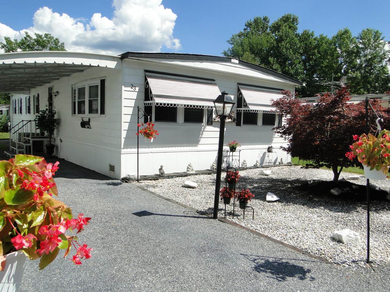 23 Alissa Terrace - Photo 1