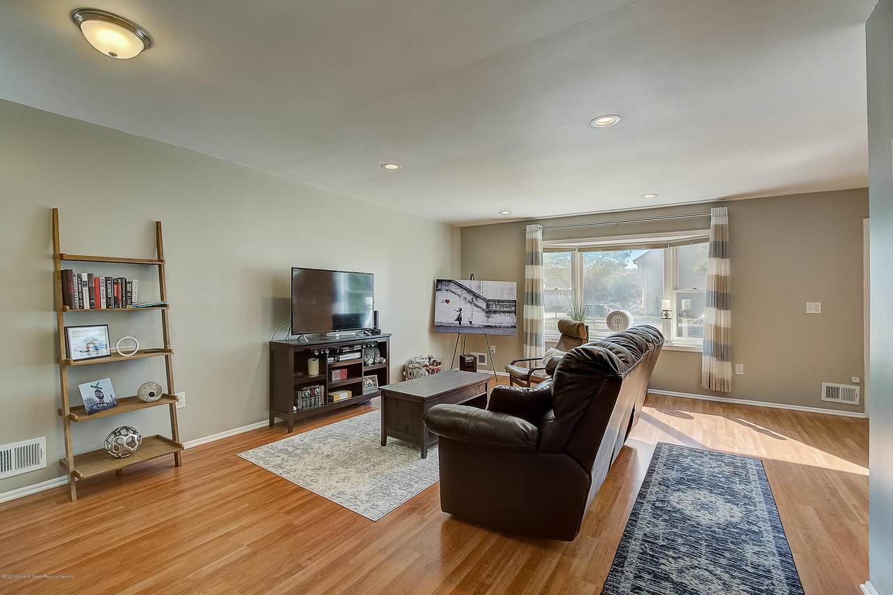 76 Rita Lane - Photo 1