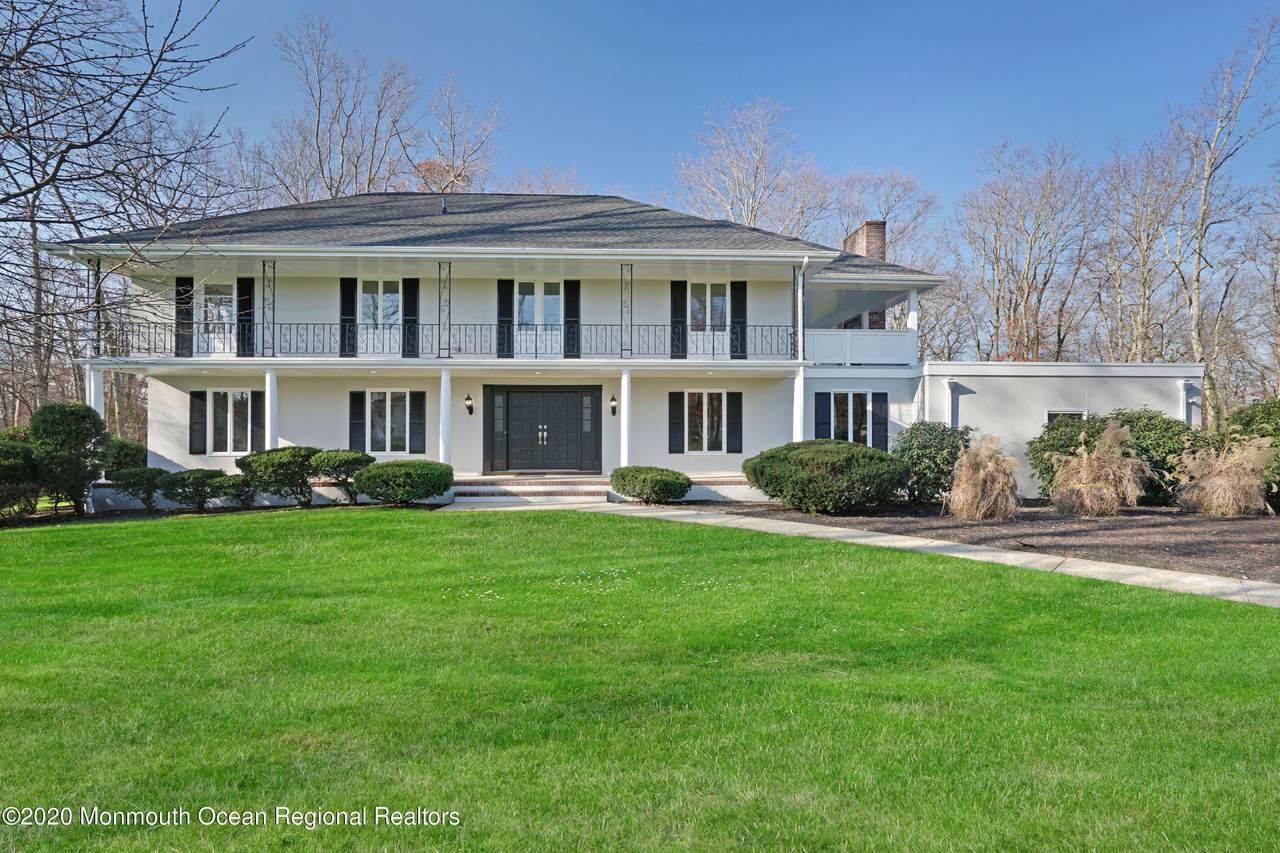 504 Eagle Point Drive - Photo 1