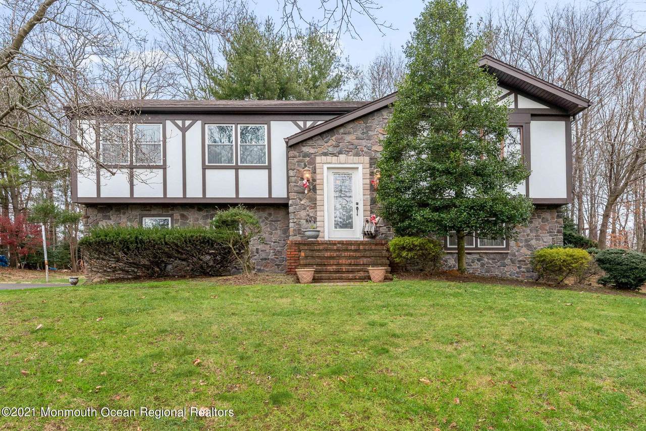 164 Whispering Pines Drive - Photo 1