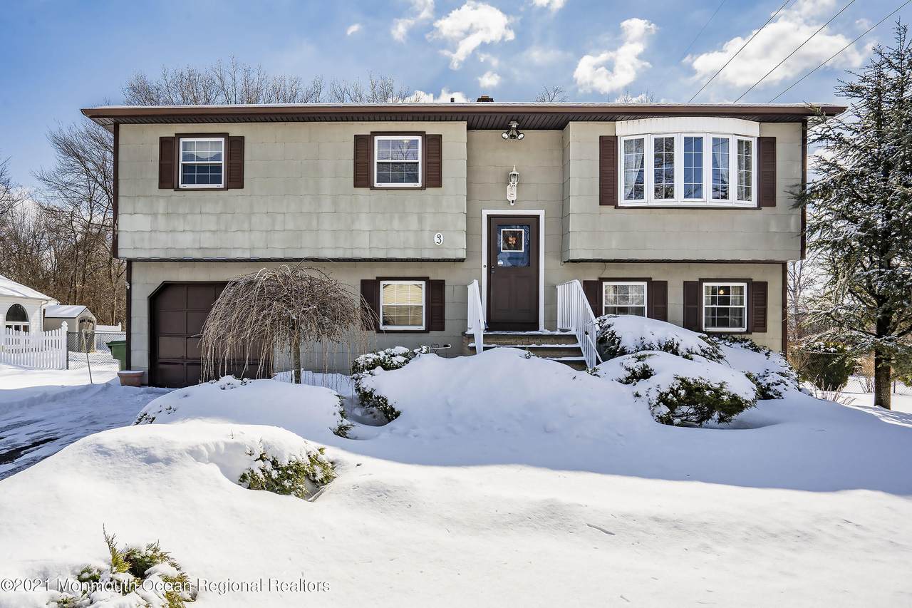 3 Oak Tree Road - Photo 1