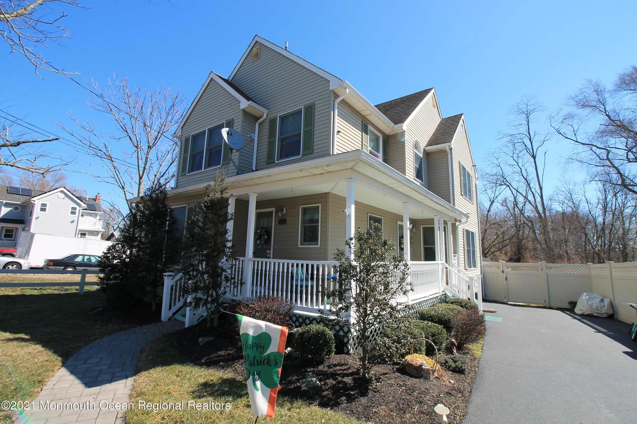 175 Wilson Avenue - Photo 1