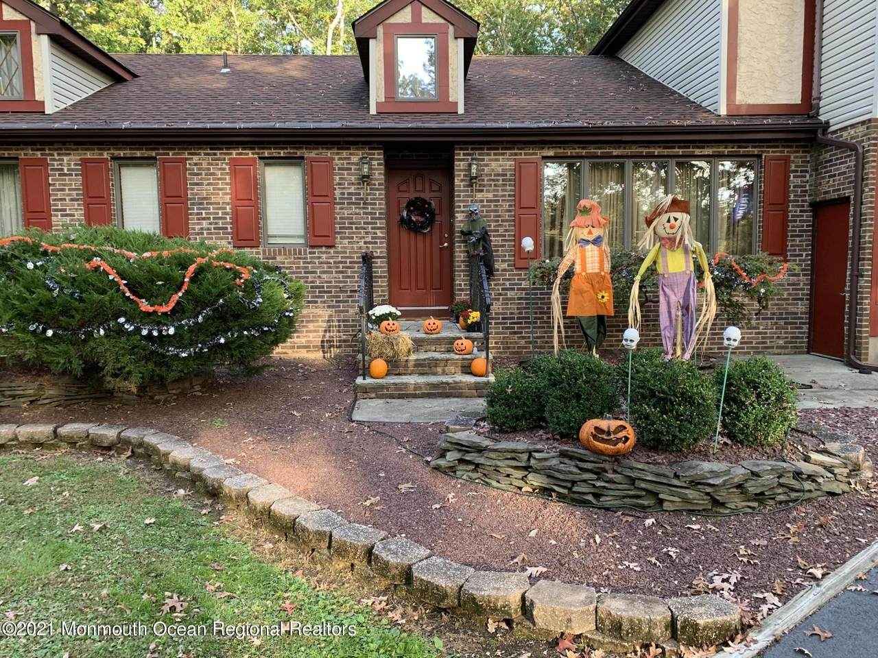 11 Frank Applegate Road - Photo 1