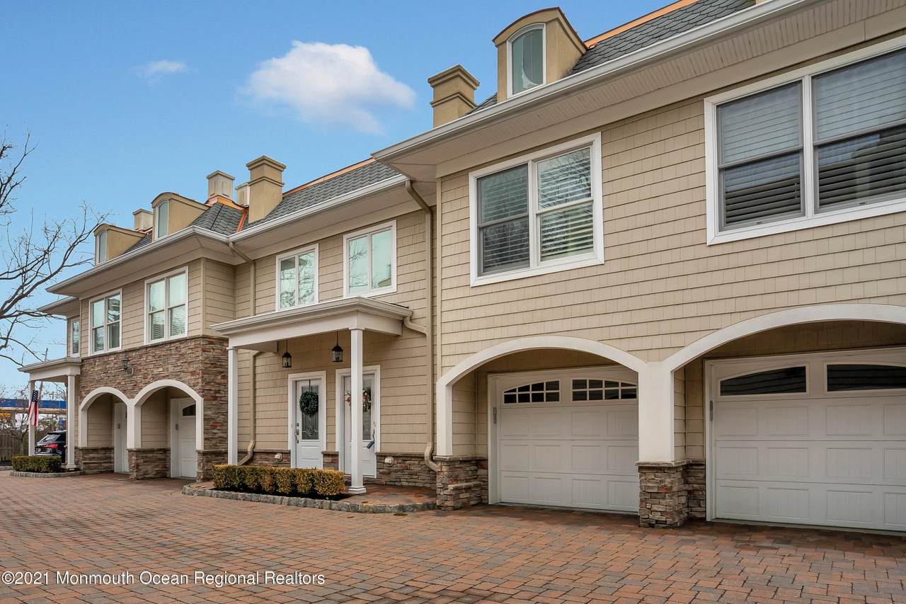 102 Virginia Avenue - Photo 1