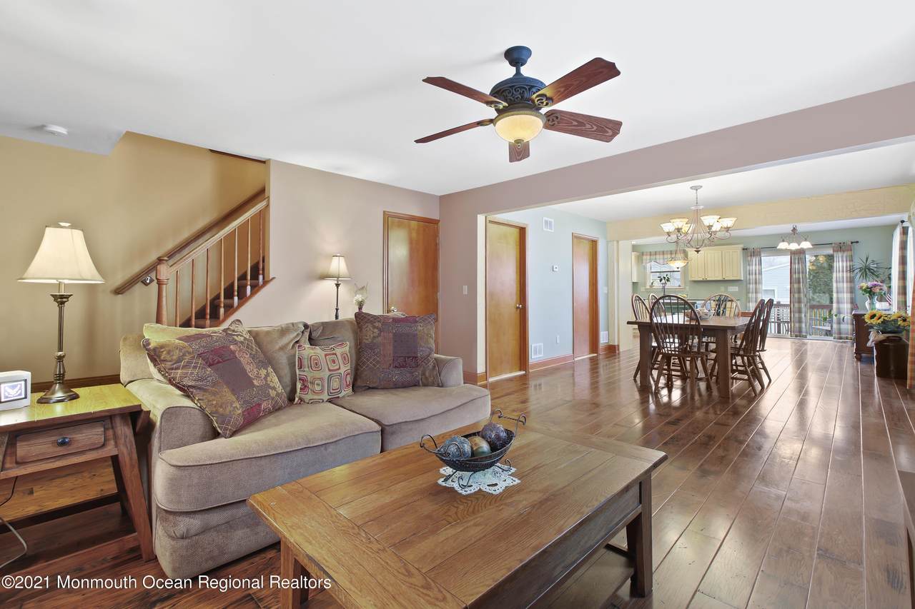 45 Dakota Avenue - Photo 1